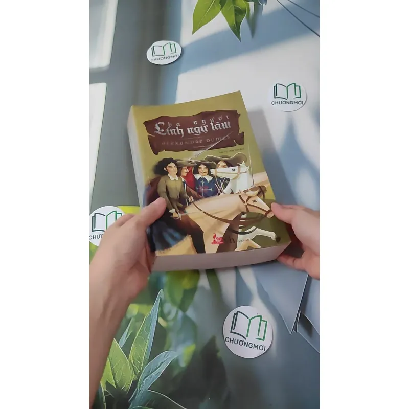 [MIỄN PHÍ BỌC SÁCH] Ba người lính ngự lâm - Alexandre Dumas 1018845