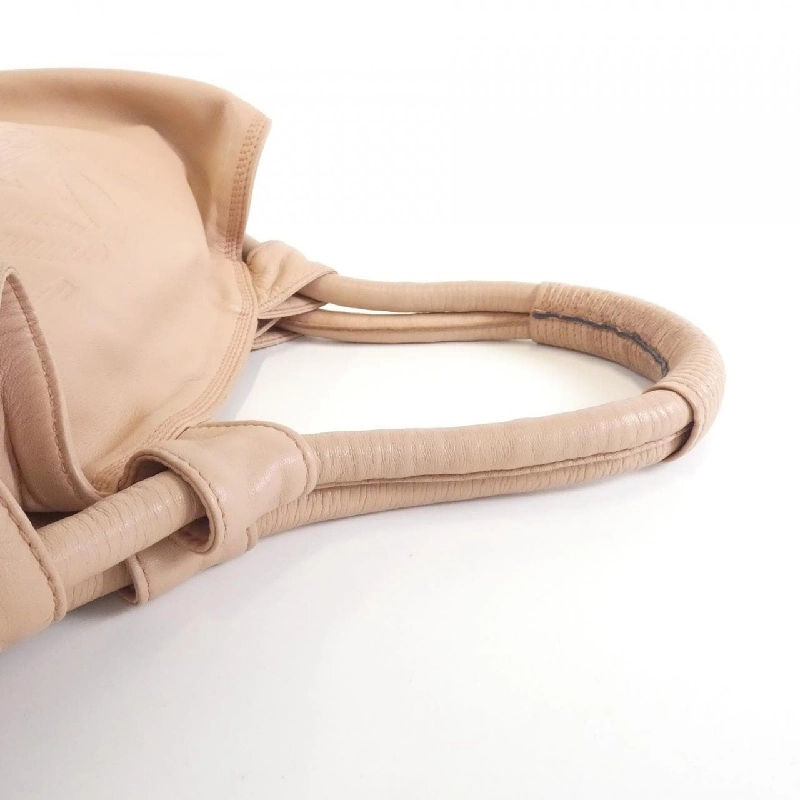 Túi xách vai Loewe Levante 309 82 102 610538