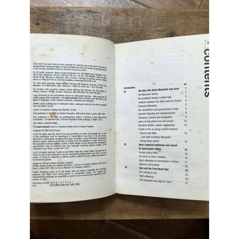 Mussolini’s Italy (Teach Yourself Series) 728383