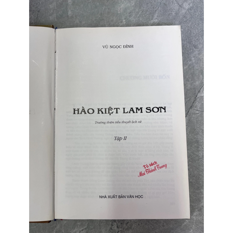 HÀO KIỆT LAM SƠN - TRƯỜNG THIÊN TIỂU THUYẾT LỊCH SỬ ( 2 cuốn ) 387542