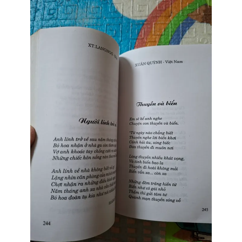 Thế Giới Thơ Tình 937027