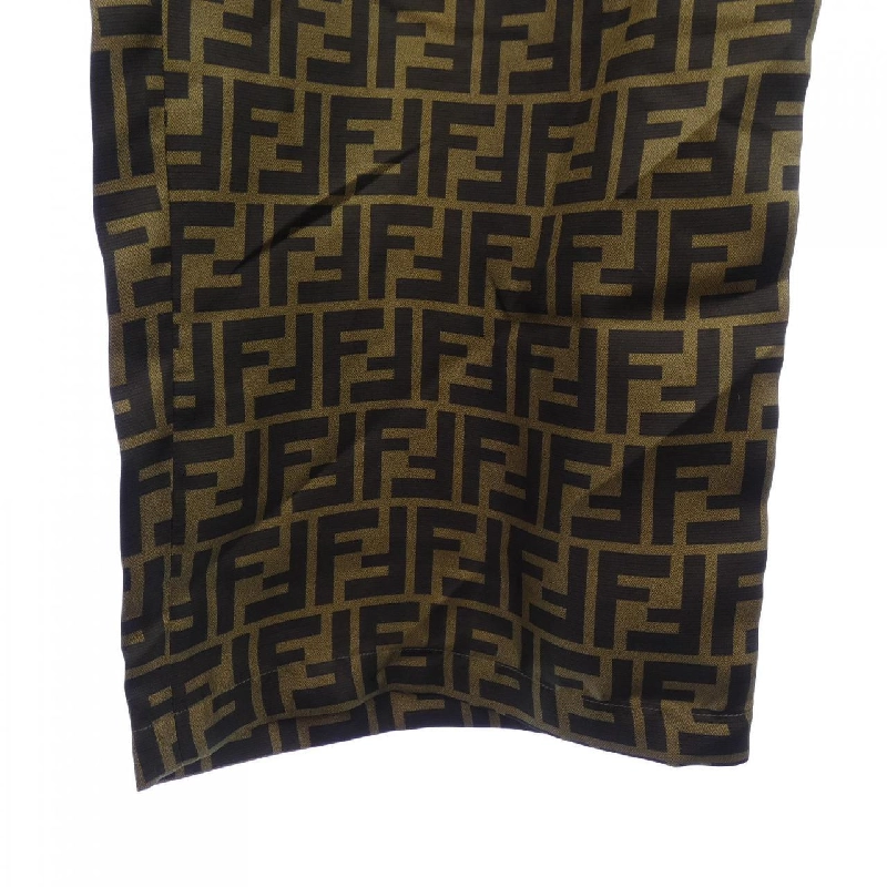 Quần FENDI - Hàng hiệu Authentic 891981