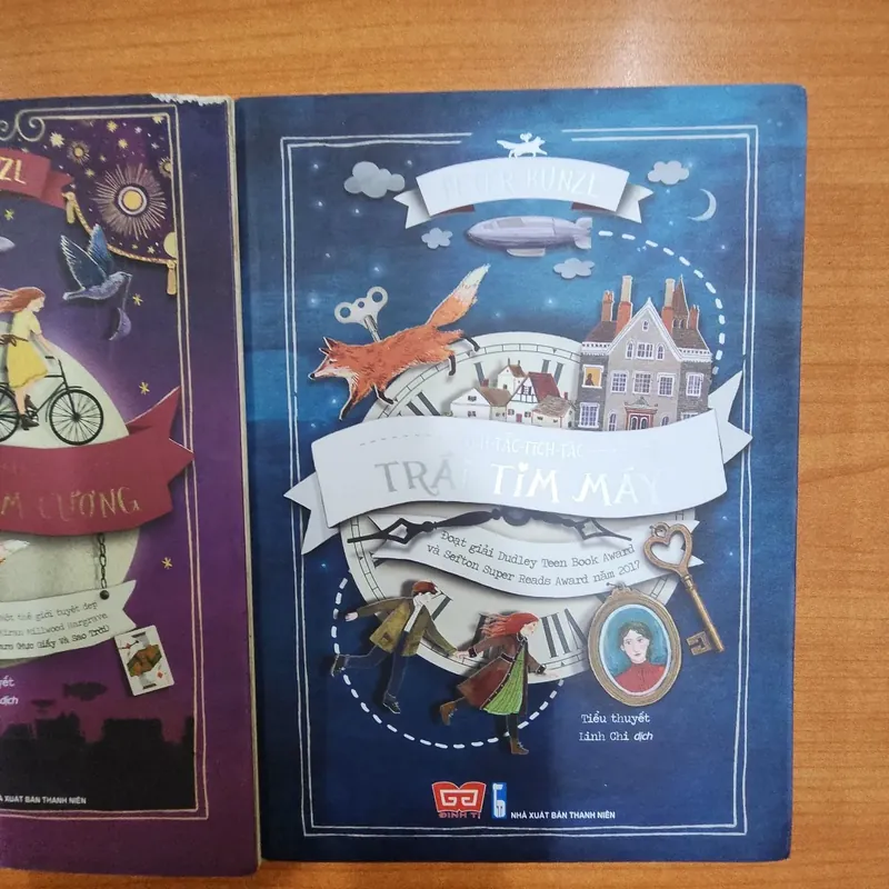 Sách combo 2 quyển Kẻ trộm kim cương & Trái tim máy của Pêtr Bunzl mới 90% 531601
