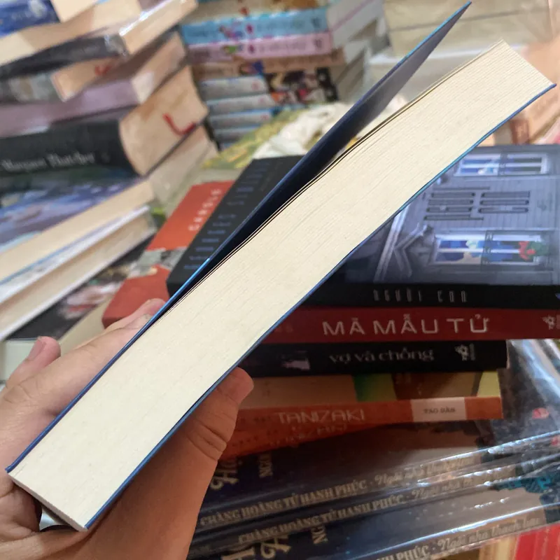 (Trinh thám - Kinh dị ) - Nắm lấy bàn tay lạnh giá - Robert Aickman 1003064