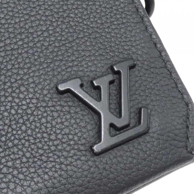 Túi đeo vai LV Aerogram Fastline Wearable Wallet M82085 của Louis Vuitton 612625