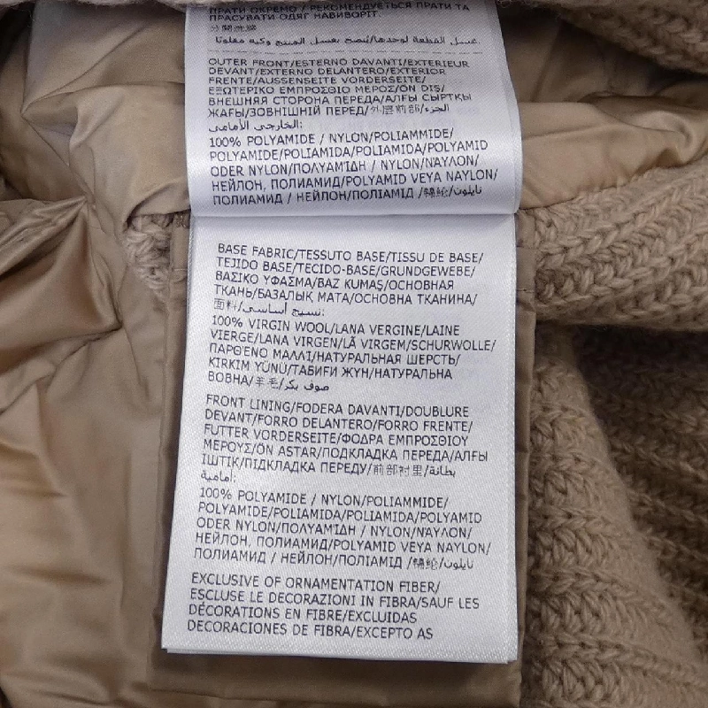 Áo khoác lông vũ MONCLER 642102