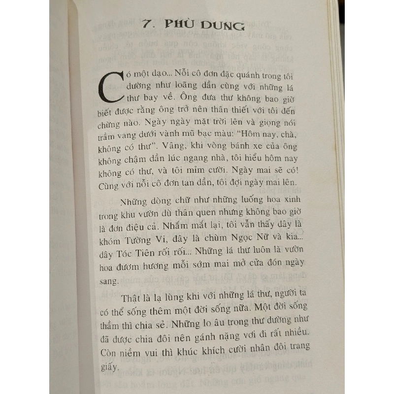 Quà muộn ( Le cadeau taradif ) - Nguyễn Hương 1005878