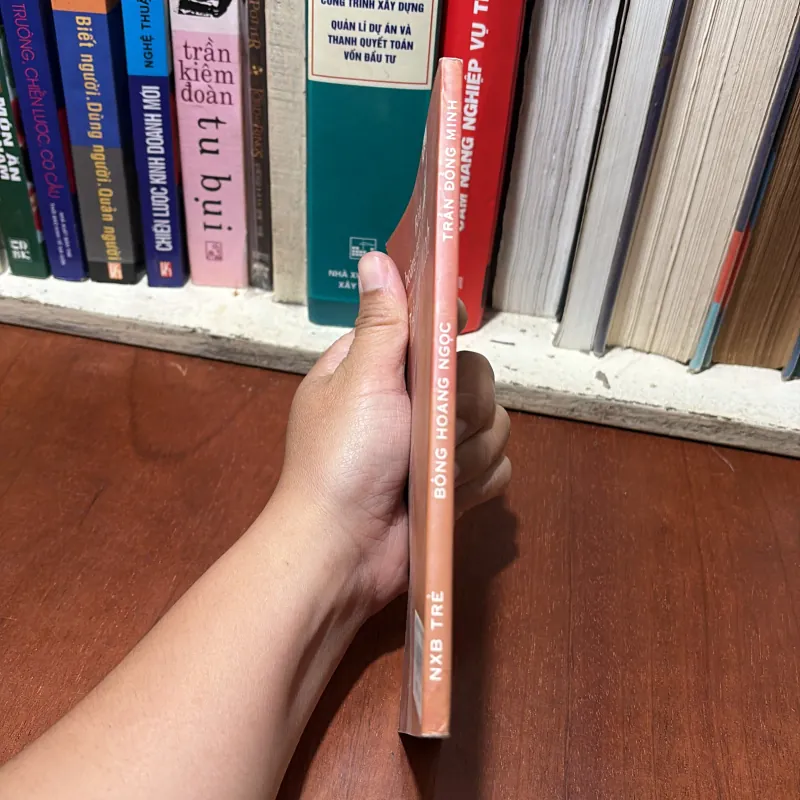 II Tập Truyện Ngắn Thiếu Nhi: Bông Hoàng Ngọc - Trần Đồng Minh - 2002 757916