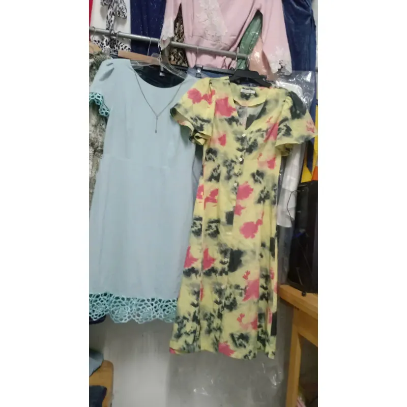 Combo 03 cái đầm size S giá 95k 697166