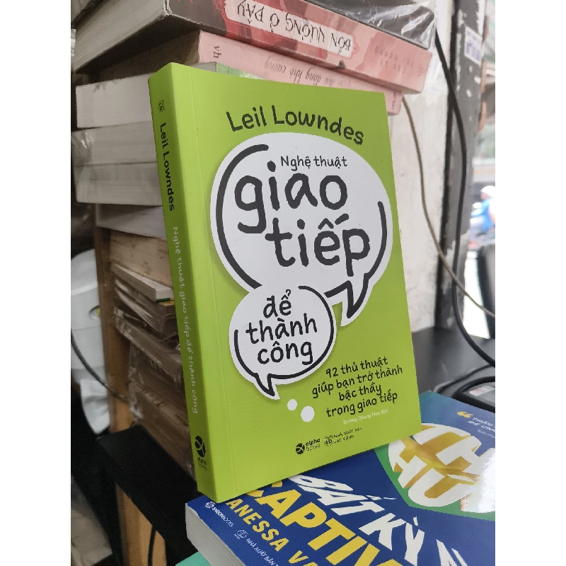 Nghệ thuật giao tiếp để thành công - Leil Lowndes 129773