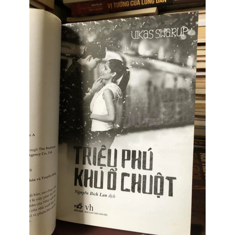 Sách Triệu phú khu ổ chuột - Vikas Swarup 305595