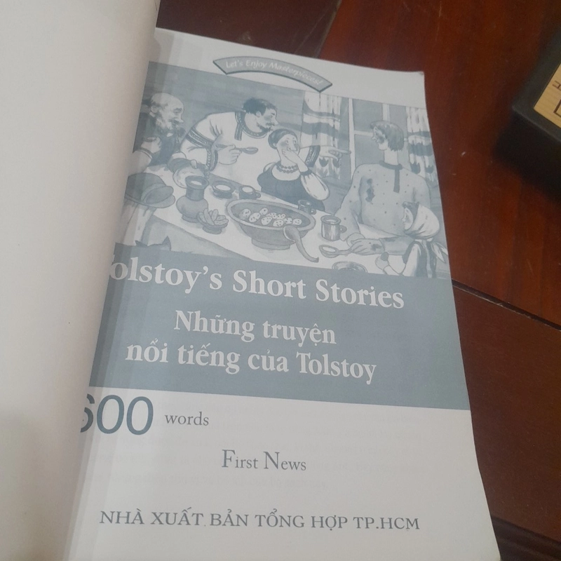 Tolstoy's Short Stories (Những truyện nổi tiếng của Tolstoy - bản tiếng Anh dễ đọc) 325703