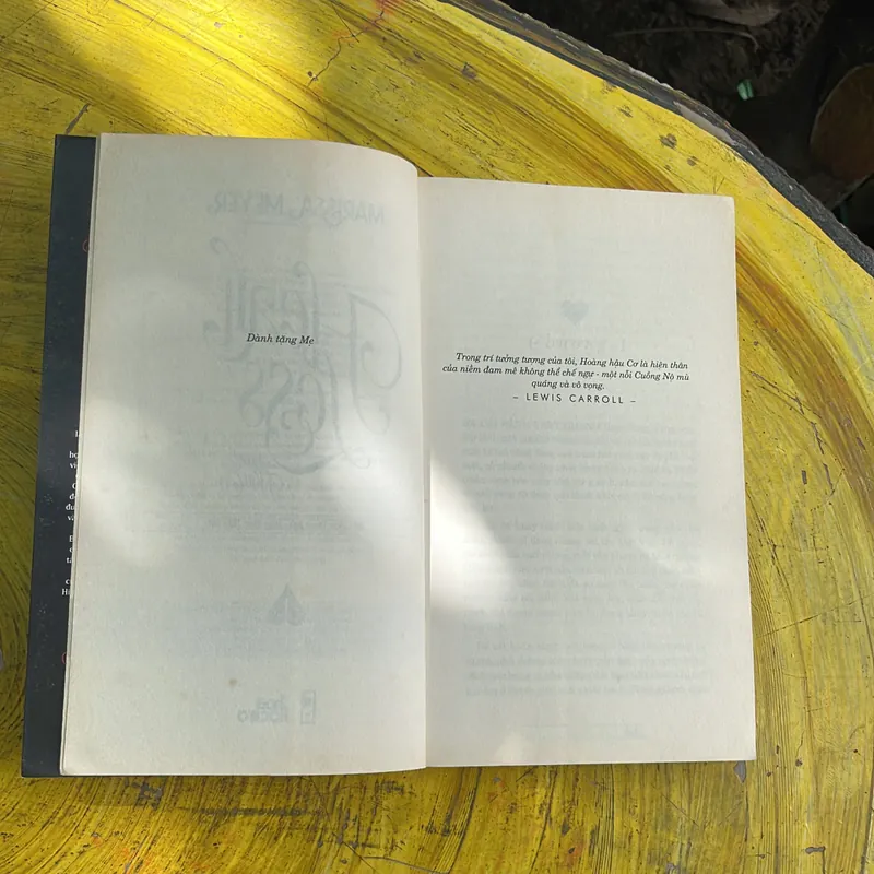 COMBO HOÀNG HẬU CƠ - MARISA MEYER 702049