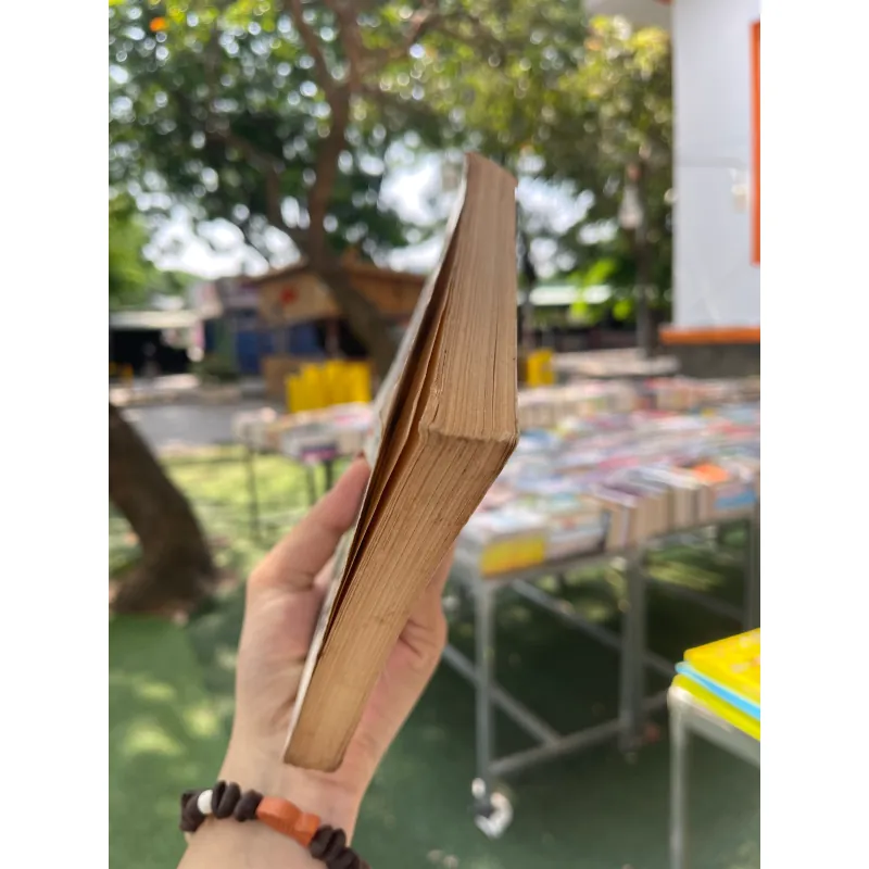 NGƯỜI ĐÀN BÀ TRONG TƯỚNG MỆNH HỌC - VŨ TÀI LỤC  1034737