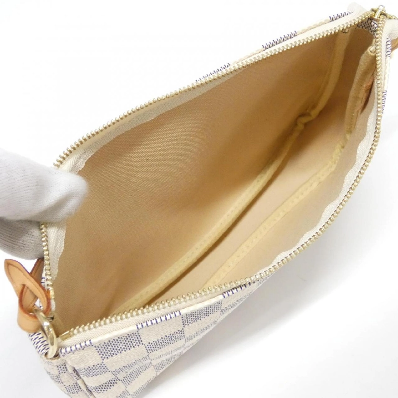 Túi đeo chéo Louis Vuitton Damier Azur Pochette Accessoires N51986 619289