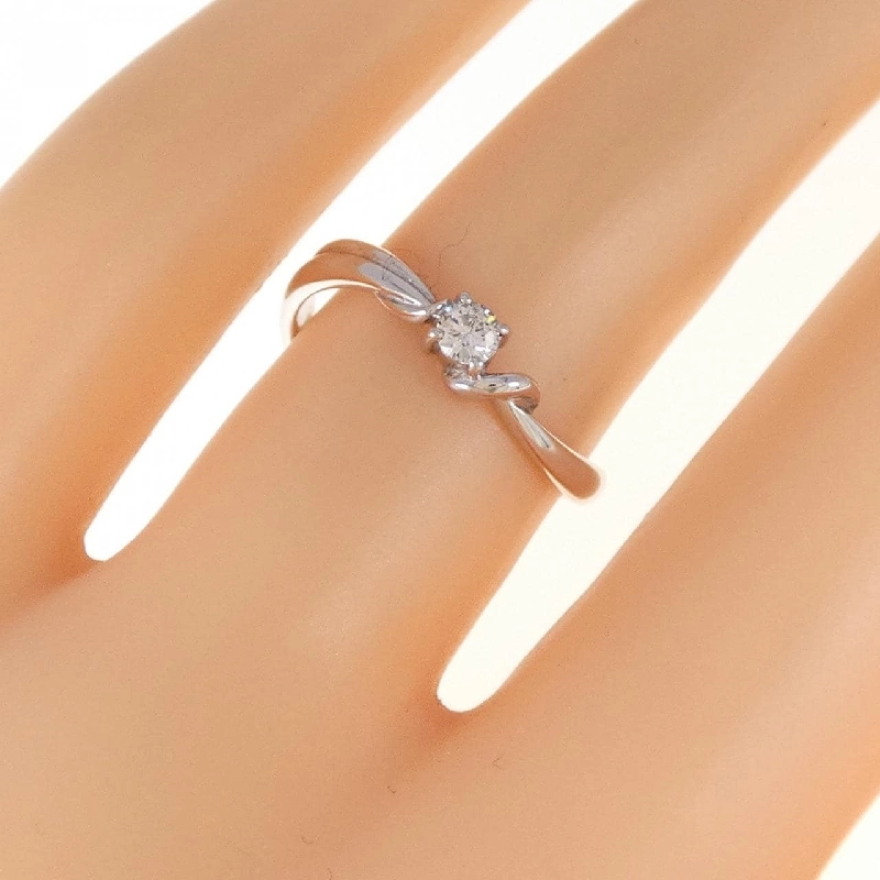 Nhẫn kim cương K18WG 0.10CT 672730