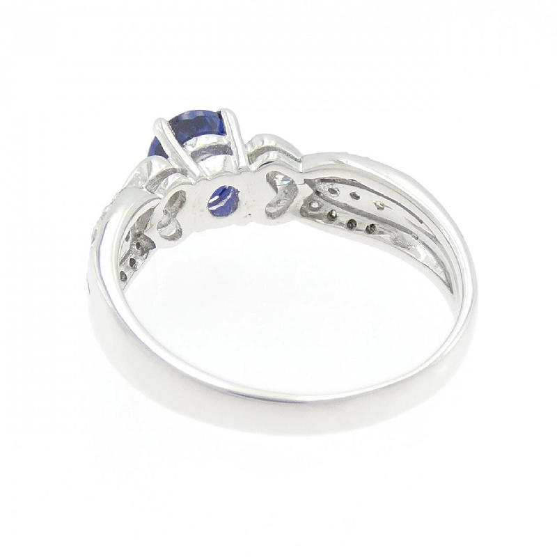 Nhẫn Sapphire 750WG hình trái tim 1.06CT 667208