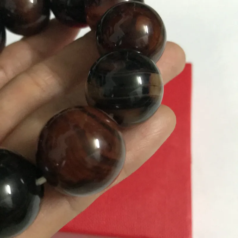 Vòng tay phong thuỷ 977321