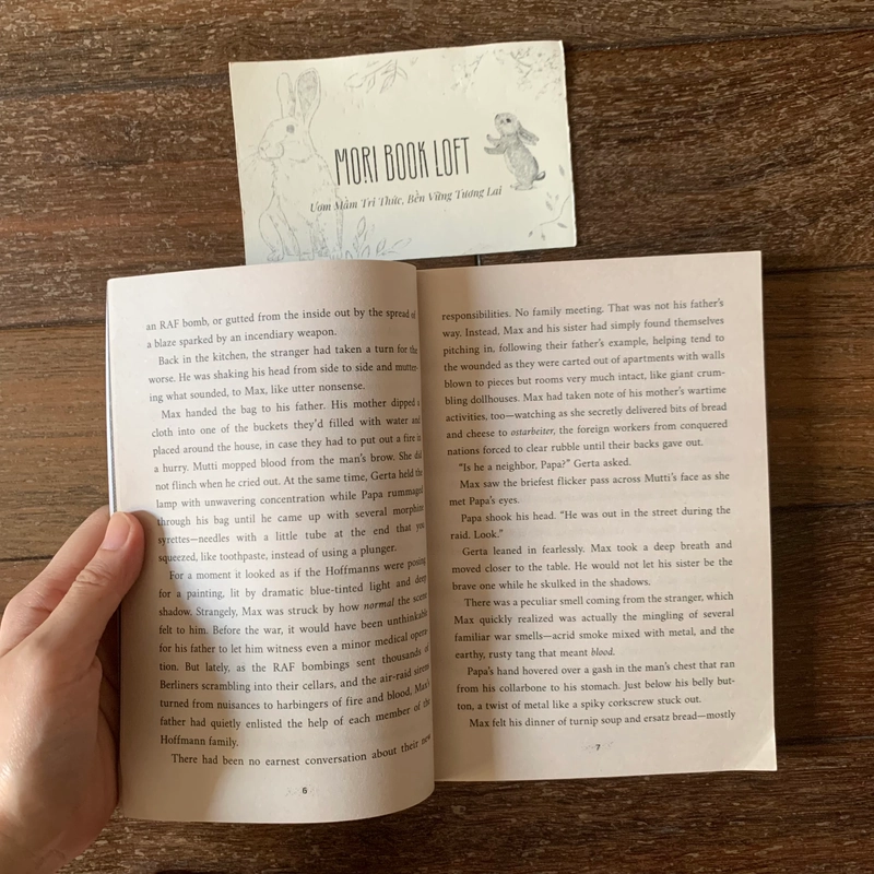 Sách ngoại văn Conspiracy (The Plot to Kill Hitler #1), Used, trình độ B1+ 532104