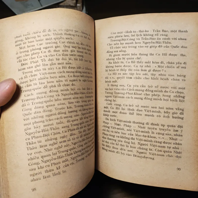 Những Mẫu Chuyện Về Đời Hoạt Động Của Hồ Chủ Tịch 1022205