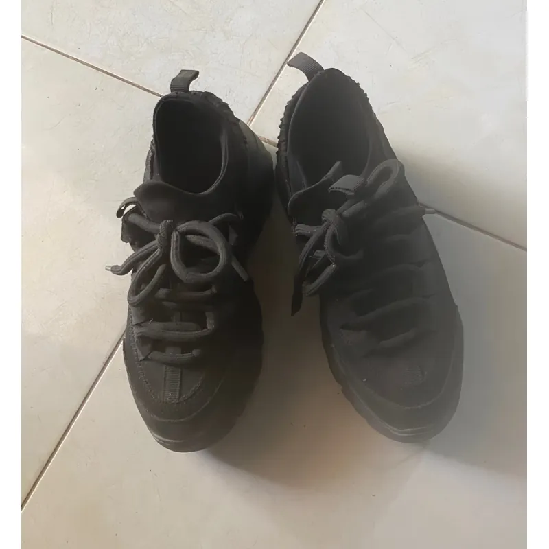 Sneakers cao gót size 37 785133