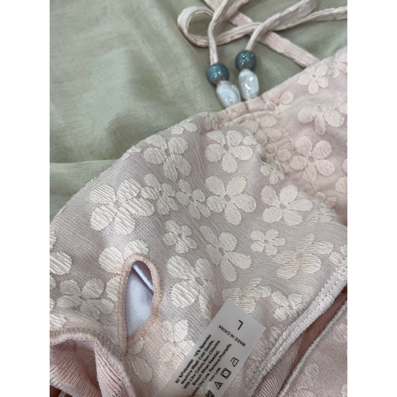 Bikini màu hồng dễ thương kín đáo 499328