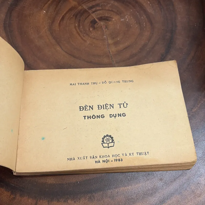 II Sách Kỹ Thuật: Đèn Điện Tử Thông Dụng - Mai Thanh Thụ, Đỗ Quang Trung - 1983 996957