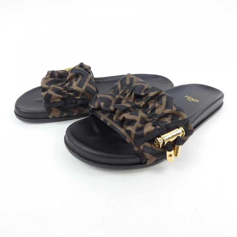 Dép FENDI 658800