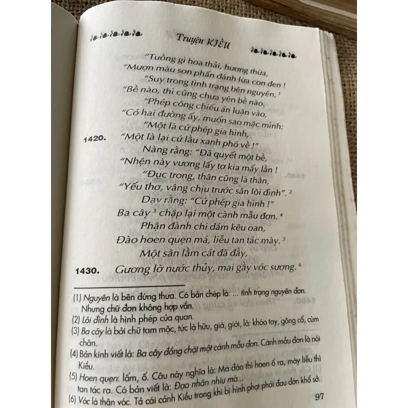 Truyện Kiều Nguyễn Du - Bùi Kỷ Trần Trọng kim khảo hiệu 796450