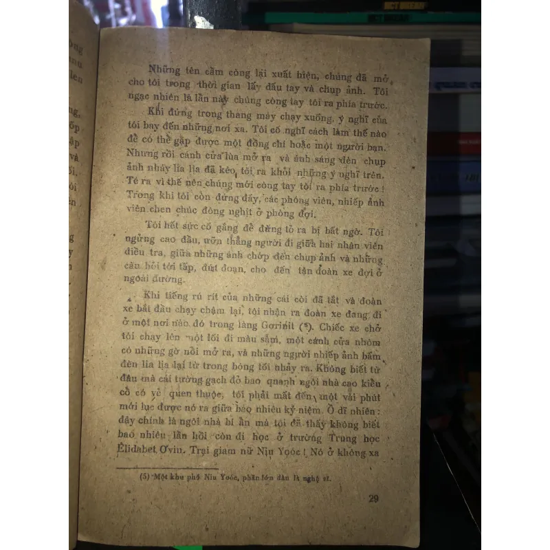 Vào cuộc - Angêla Đêvít  793190