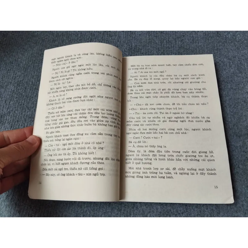 VĂN XUÔI LÃNG MẠN VIỆT NAM (1930 - 1945) TẬP BẢY 729243