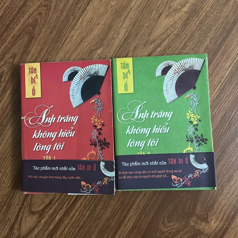 Ánh trăng không hiểu lòng tôi - Tân Di Ổ (mới 80%) 755827