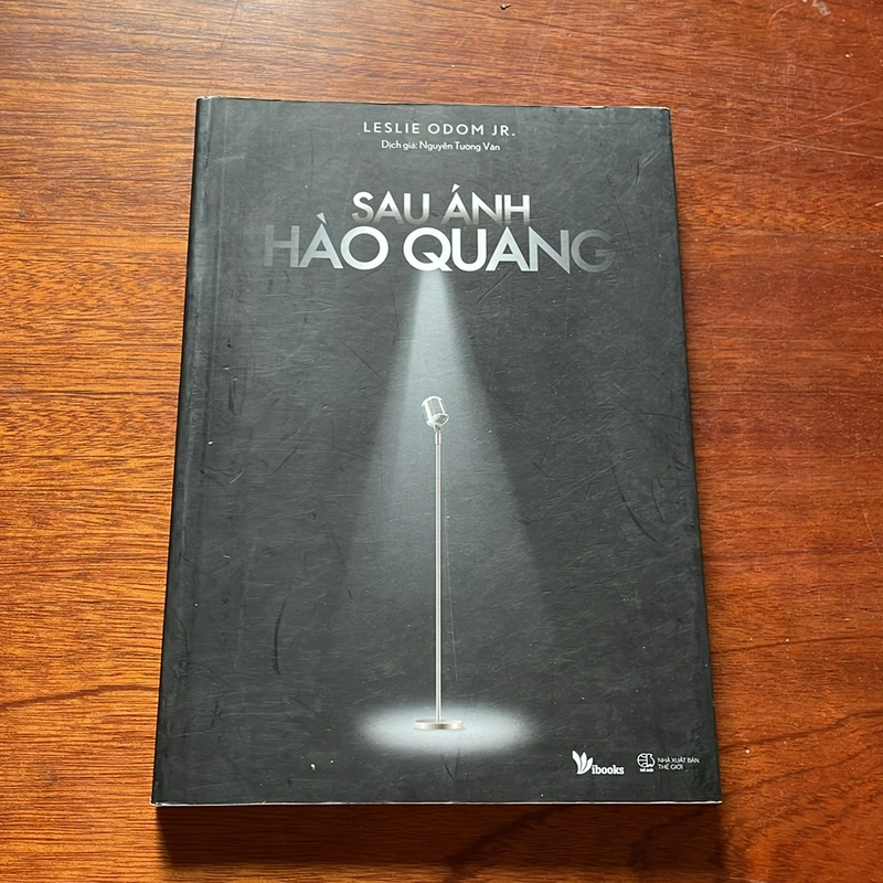II Tựa sách: Sau Ánh Hào Quang - Leslie Odom Jr - 2019 517189