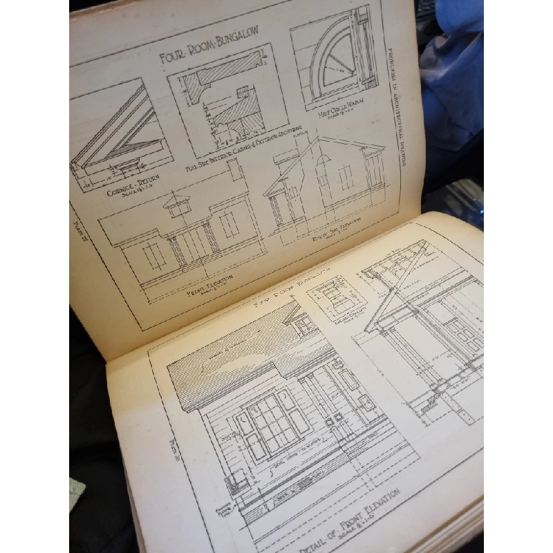 Problems in Architechtural Drawing Book 1 - F. G. Elwood 377102