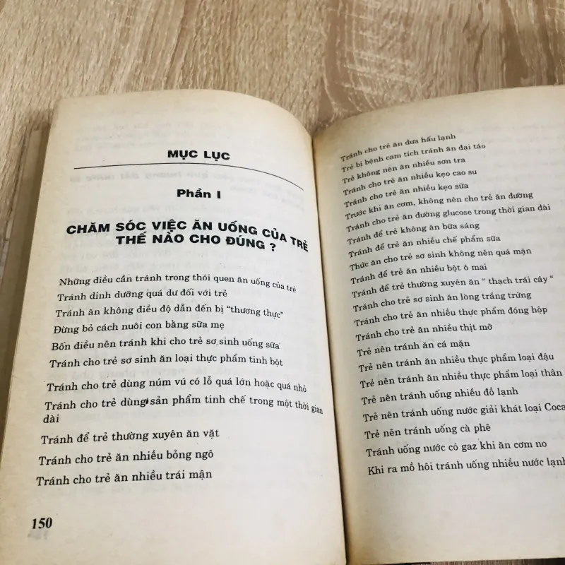 ĐỜI SỐNG TRONG TỬ CẤM THÀNH  1022429