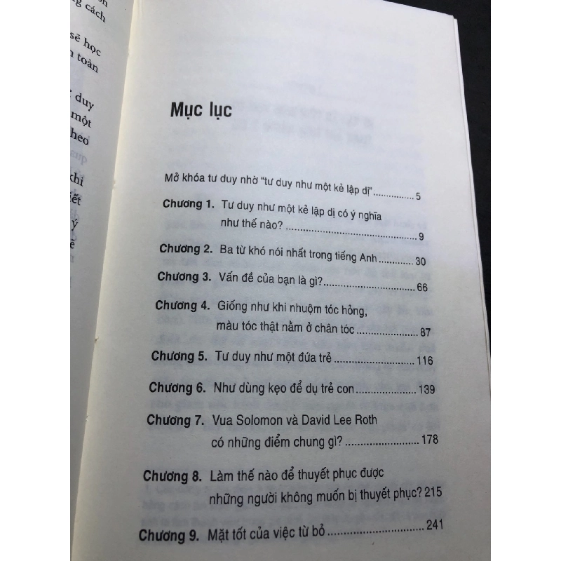 Tư duy như một kẻ lập dị 2015 mới 80% ố bẩn bụng sách nhẹ Steven D Levitt và Stephen J Bubner HPB2206 SÁCH KỸ NĂNG 915765