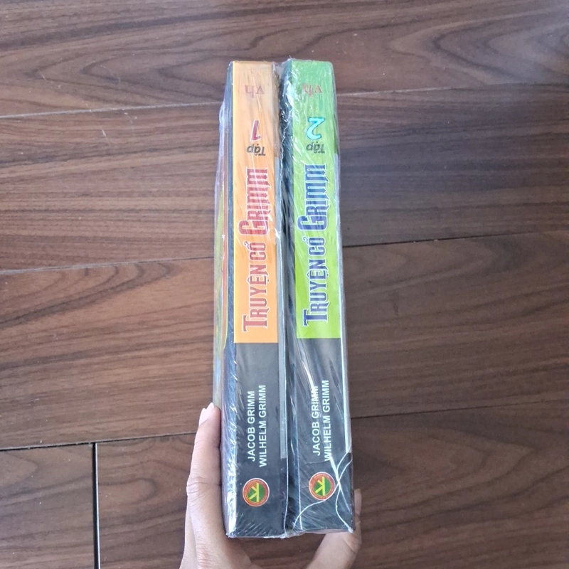 Truyện cổ grim (2 tập, bìa cứng khổ to) 524493
