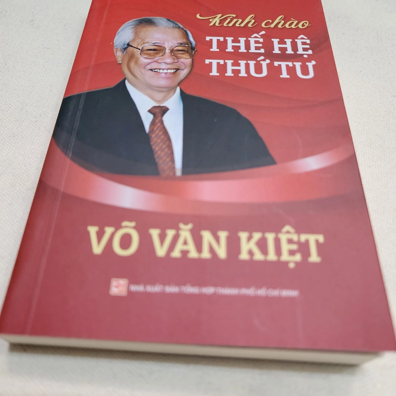 Kính chào thế hệ thứ tư | Võ Văn Kiệt  475579