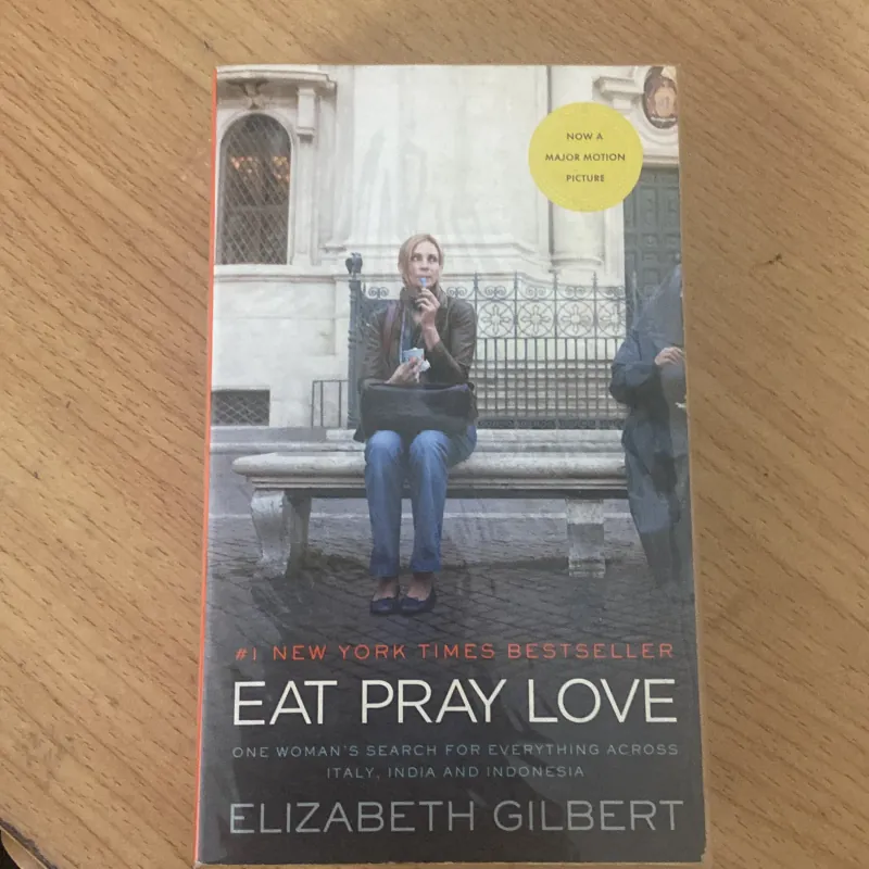 Eat Pray Love - Elizabeth Gilbert  1017512
