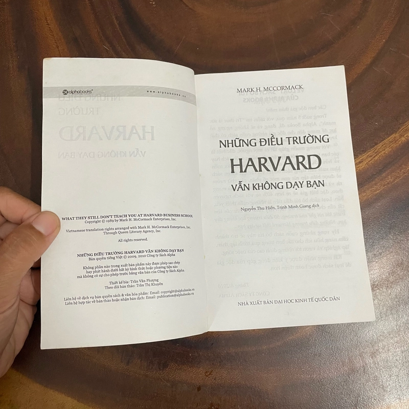 II Tựa sách: Những Điều Trường Harvard Vẫn Không Dạy Bạn - MARK H McCORMACK - 2011 446857