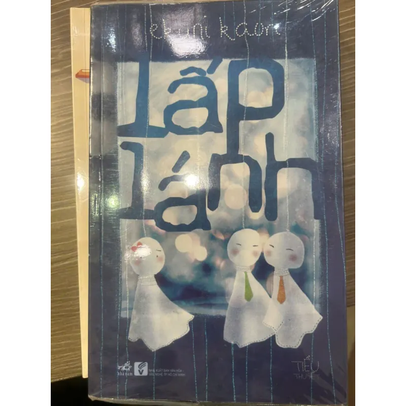Lấp lánh - Ekuni Kaori - Used 994802