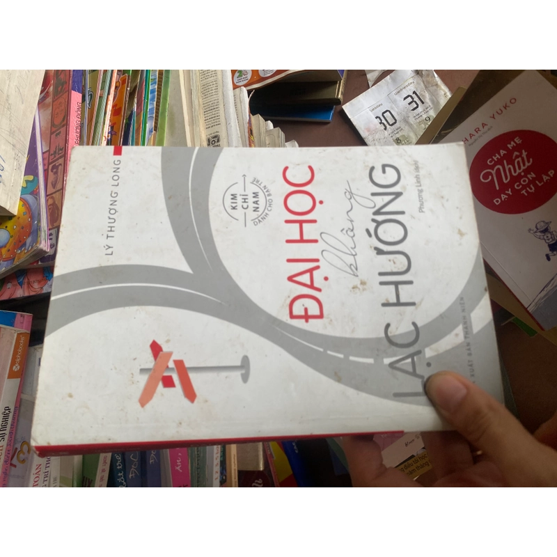 Sách đại học không lạc hướng 310605