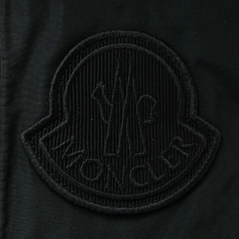 Moncler MONCLER Áo khoác lông 643767