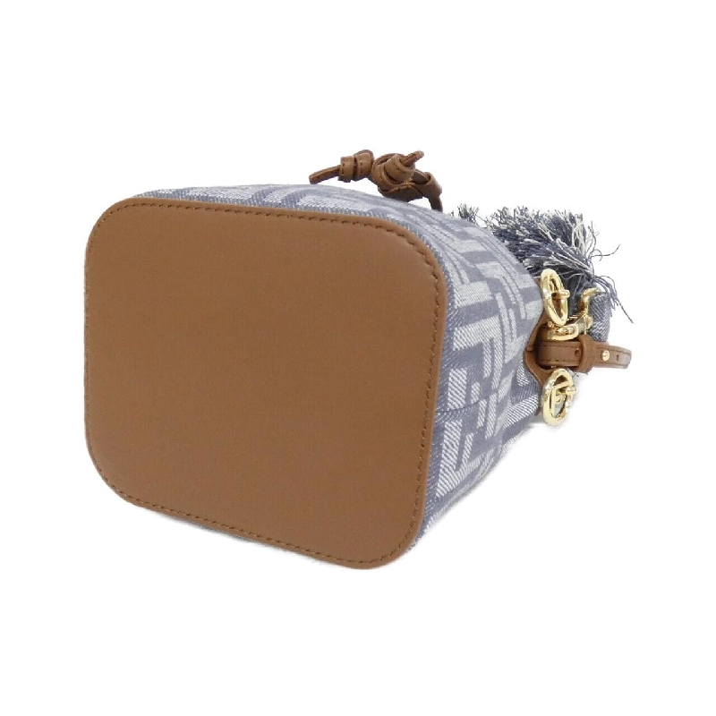 【Sản phẩm mới】Túi Fendi Mon Tresor 8BS093 AUT4 617574