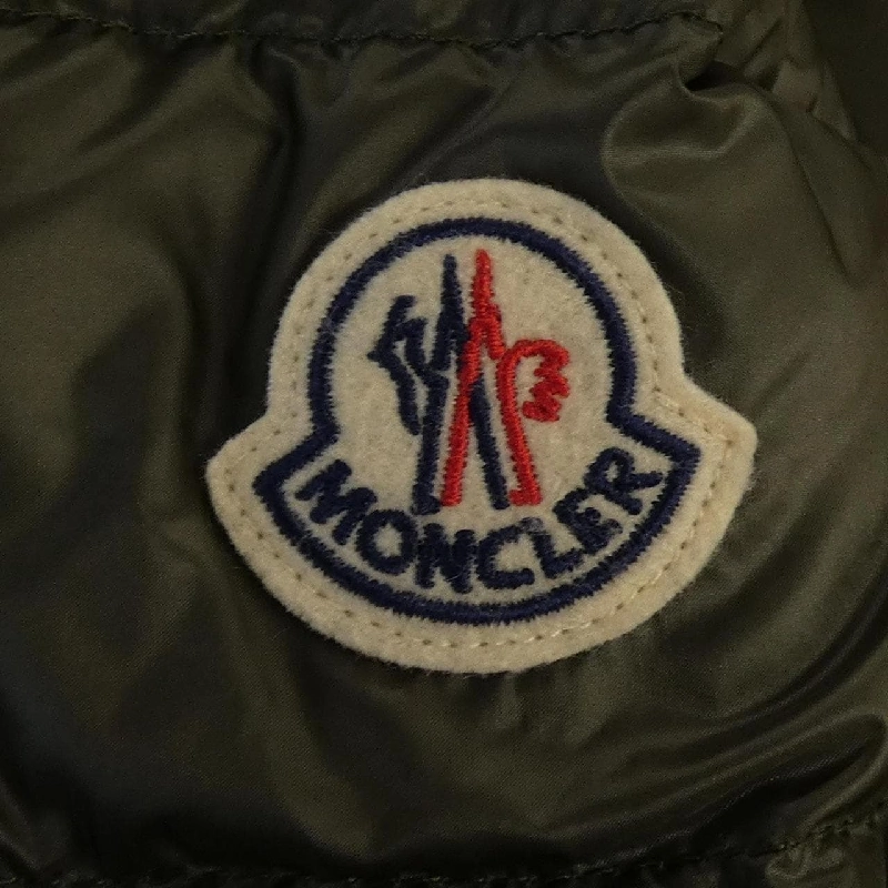 Moncler MONCLER GNOSIA Áo khoác lông 631113