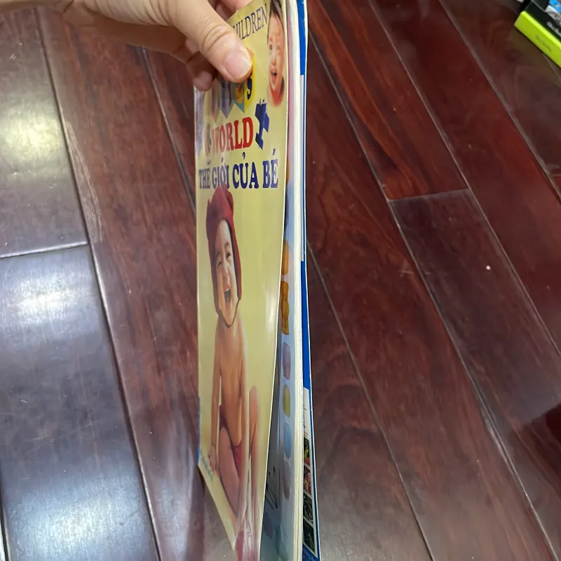 English for children - baby ‘s world - thế giới của bé 2003  1027059