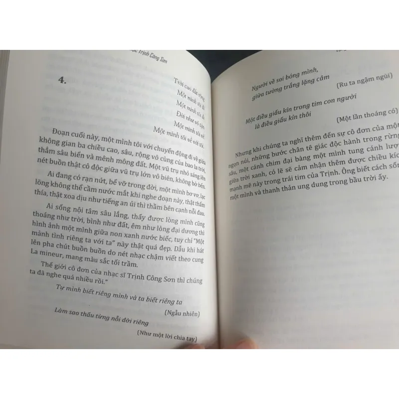 Sách Chiều Kích Tâm Linh Trong Nhạc Trịnh Công Sơn 675257