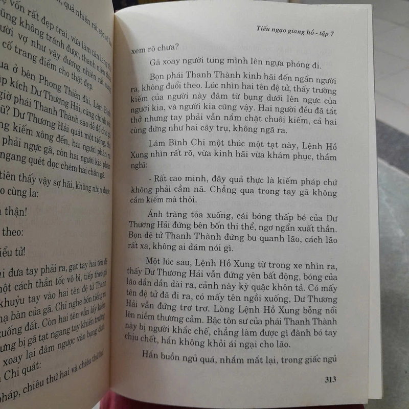 TIẾU NGẠO GIANG HỒ ( TẬP 5,6,7,8) - KIM DUNG 469785