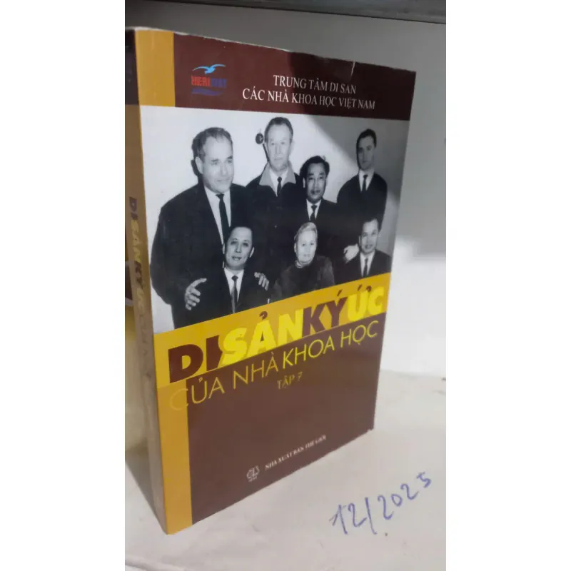 di sản ký ức của nhà khoa học - tập 7 740904