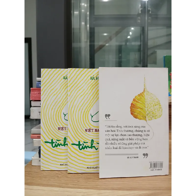 Việt Nam Quốc Gia Của Tình Thương (Hà Huy Thanh) 531285